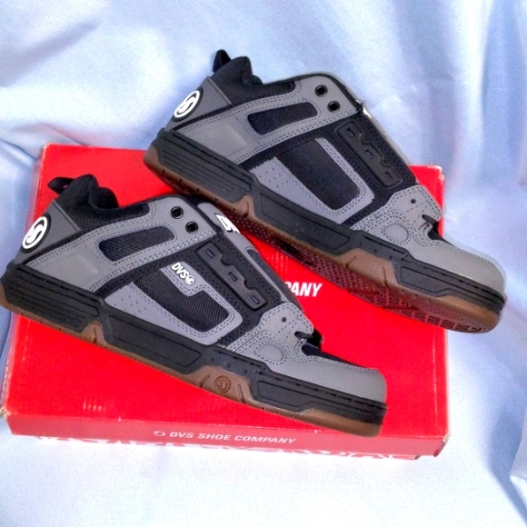 DVS Comache  Charcoal Black/Gum White Nubuck - Picture 4 of 8